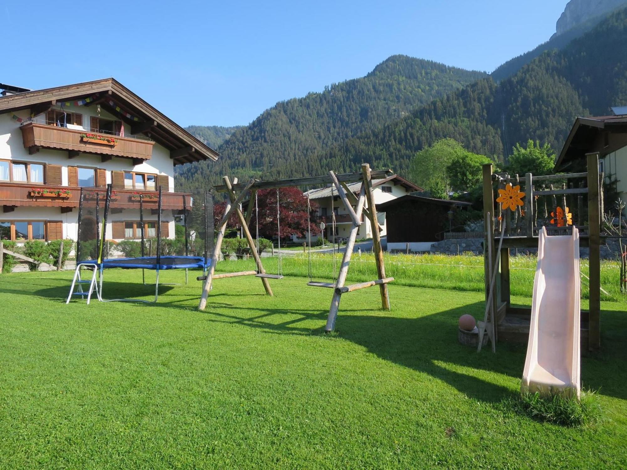 Ferienhaus & -Wohnung Flatscher Waidring Luaran gambar